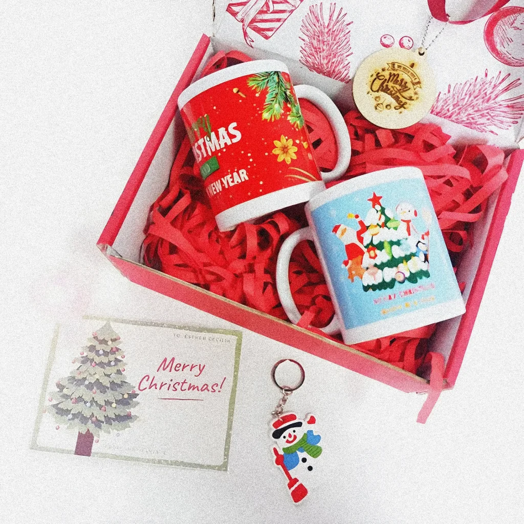 Tips dan Cara Mengucapkan Selamat Natal yang Berkesan untuk Orang Terkasih HAMPERS NATAL MUG A.jpeg min